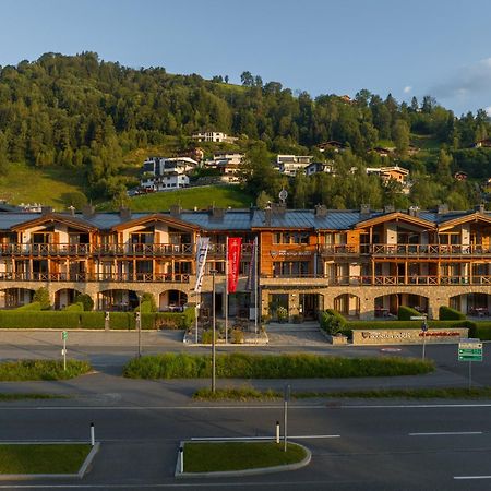 Avenida Mountain Lodges Kaprun Bagian luar foto