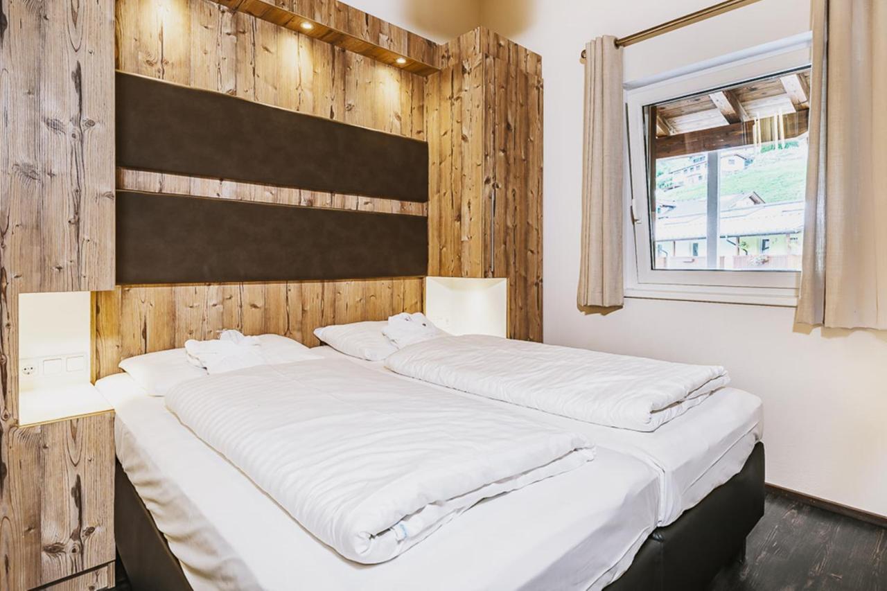 Avenida Mountain Lodges Kaprun Bagian luar foto