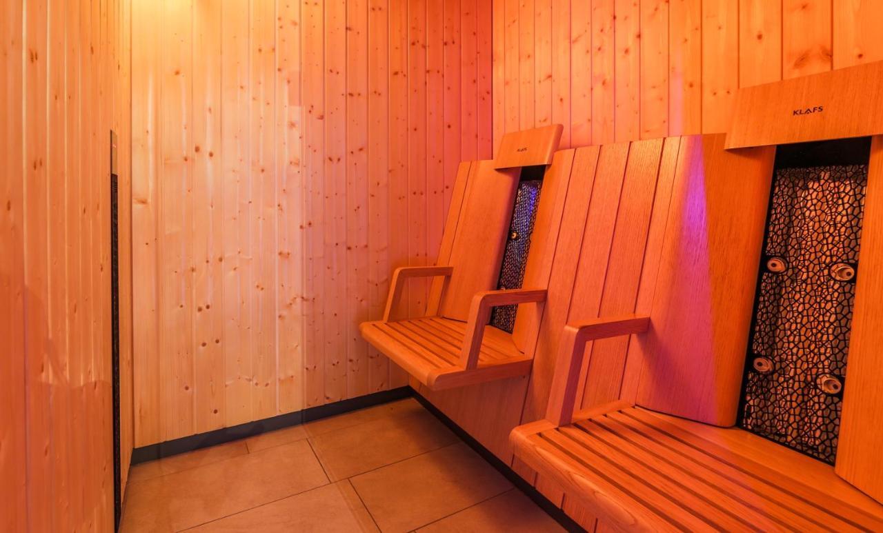 Avenida Mountain Lodges Kaprun Bagian luar foto