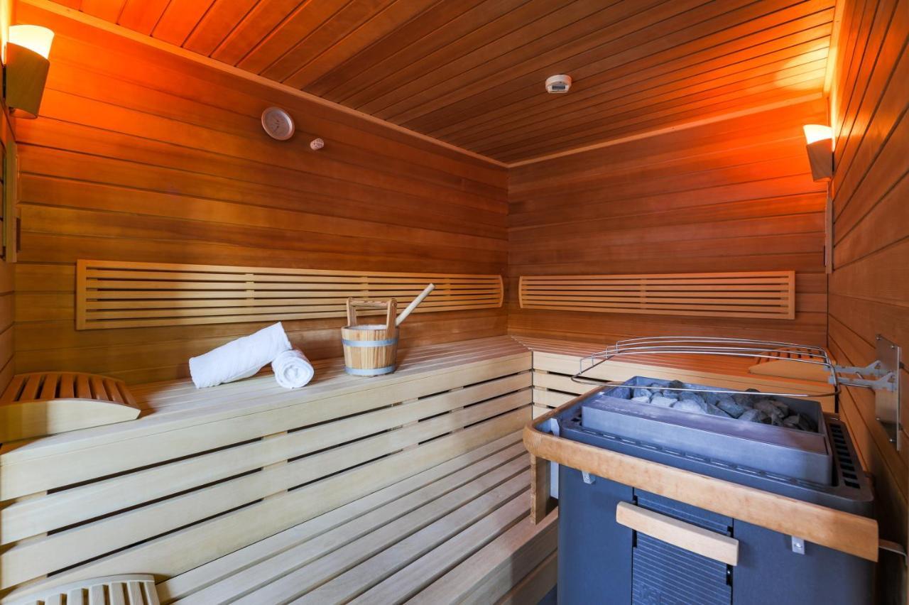 Avenida Mountain Lodges Kaprun Bagian luar foto