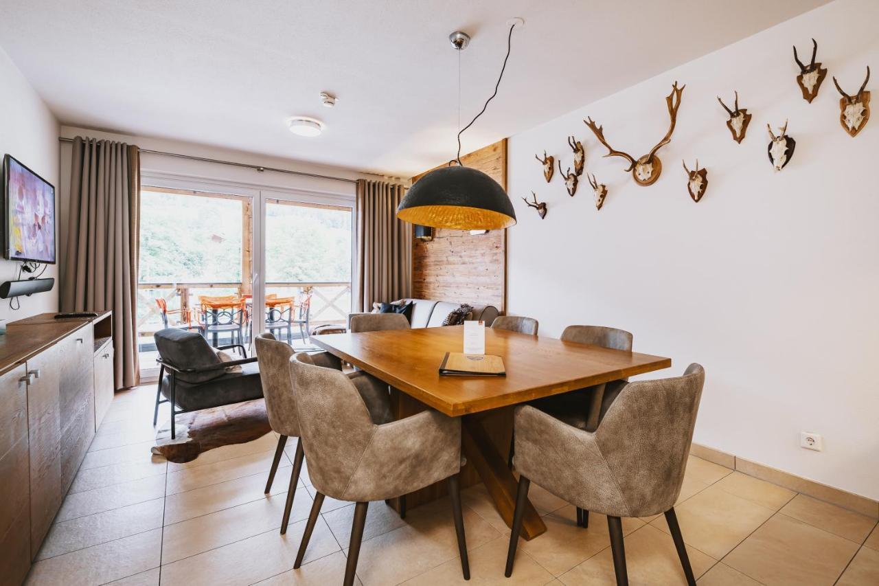 Avenida Mountain Lodges Kaprun Bagian luar foto